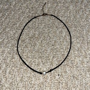 pearl choker